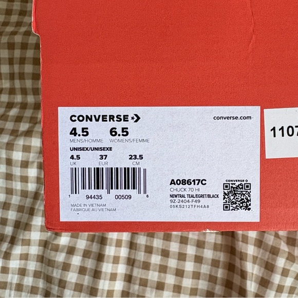 Converse Chuck 70s high tops - Picture 2 of 5